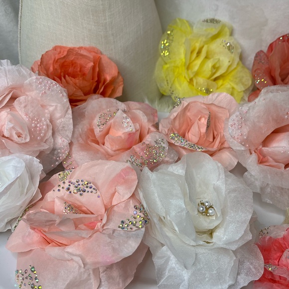 WATERCOLORED PAPER ROSES SWAROVSKI CRYSTALS GIFT PACKAGE, DECOR, STICKABLE - Picture 5 of 16